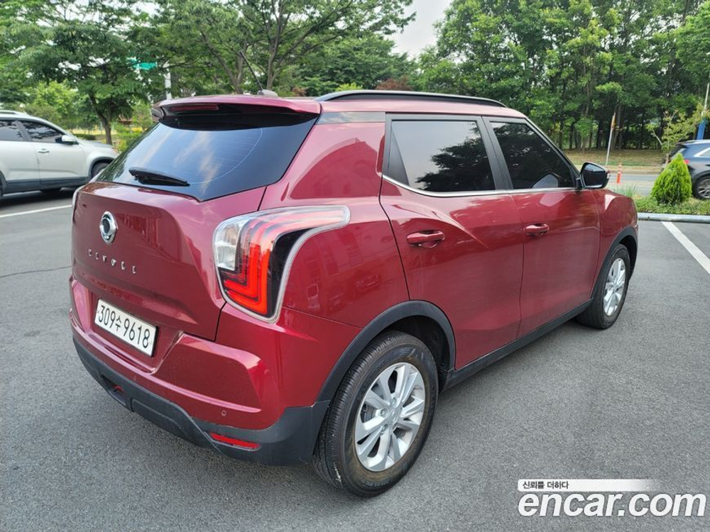 KG Mobility (Ssangyong) Very New Tivoli Бензин 1.5 2WD (01.2020)