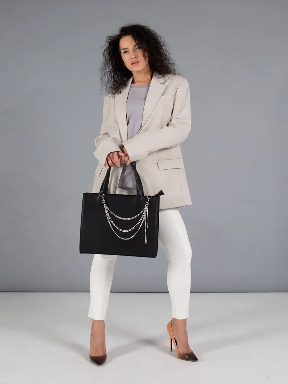 сумка через плечо кожаная большая тоут классика