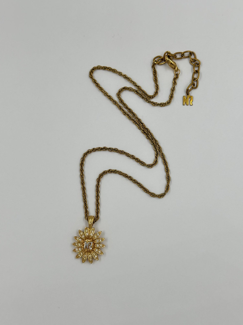 Кулон Ромашка Nina Ricci