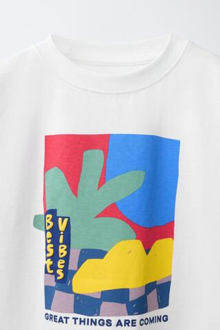 ZARA ФУТБОЛКА С ГРАФИЧЕСКИМ ПРИНТОМ, БЕЛЫЙ