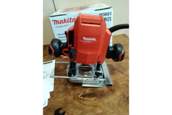 Фрезер Makita M3601