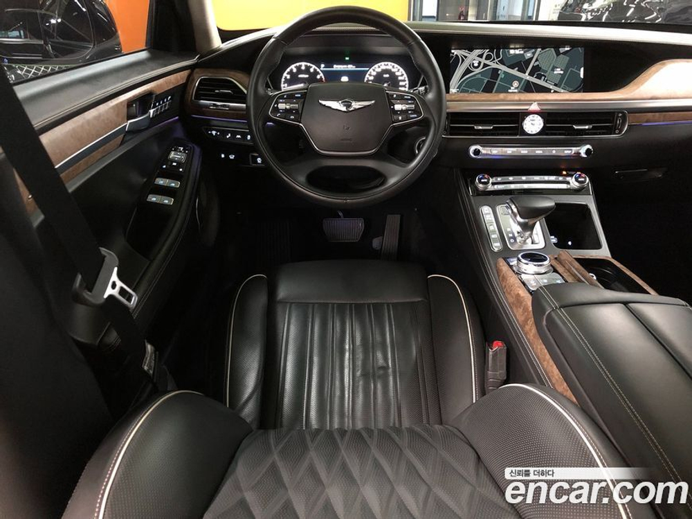 Genesis G90 3.8 AWD (01.2021)