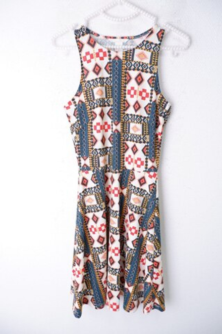 Платье H&M яркое 42 размер