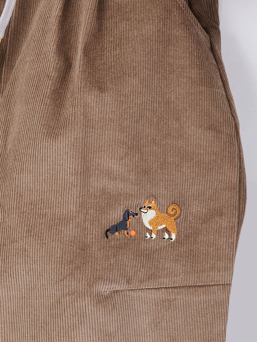 Широкие брюки капучино с вышивкой СОБАЧКИ