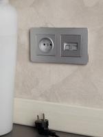 BRITE Рамка 2-местная РУ-2-1-Бр металл алюминий RE IEK