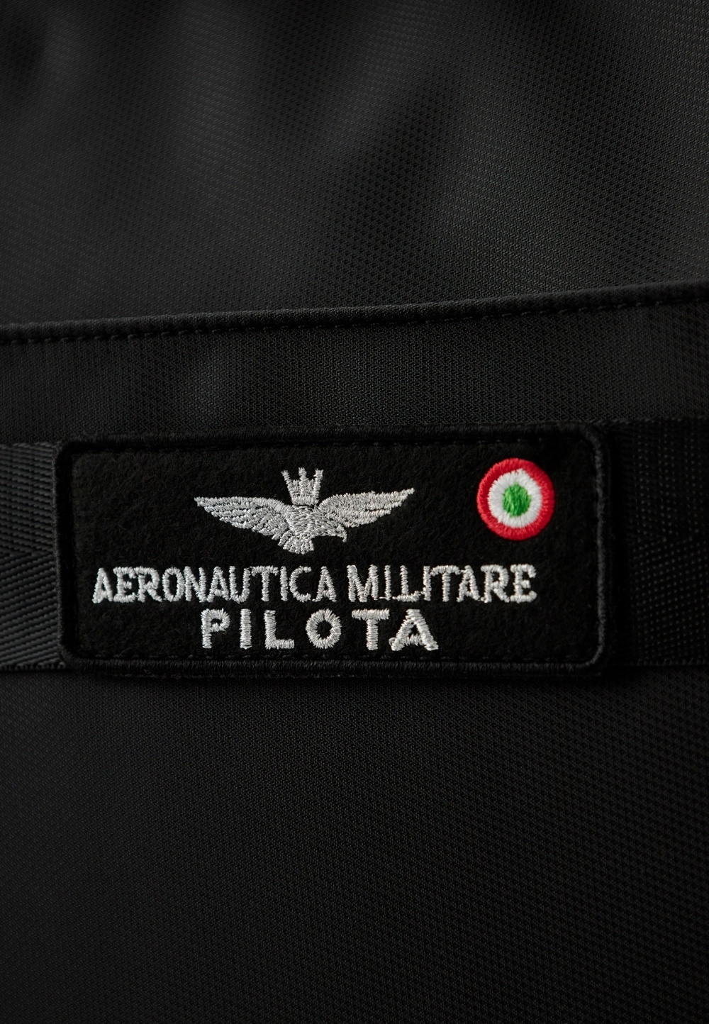 Сумка для ноутбука Aeronautica 513 черный