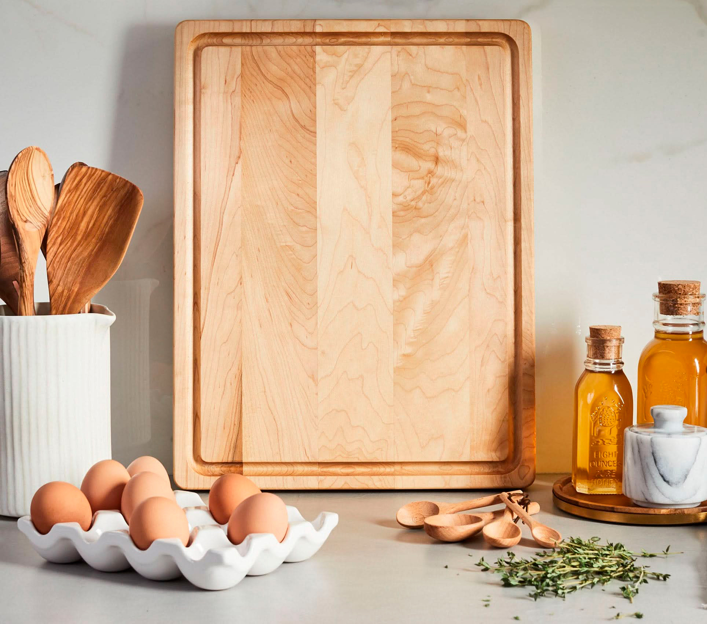 Разделочная доска из клёна: почему эта древесина так ценится на кухне