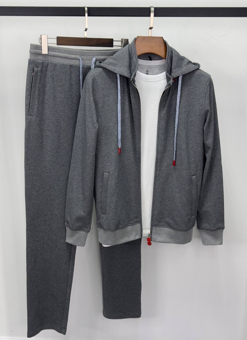 Летний спортивный костюм Kiton