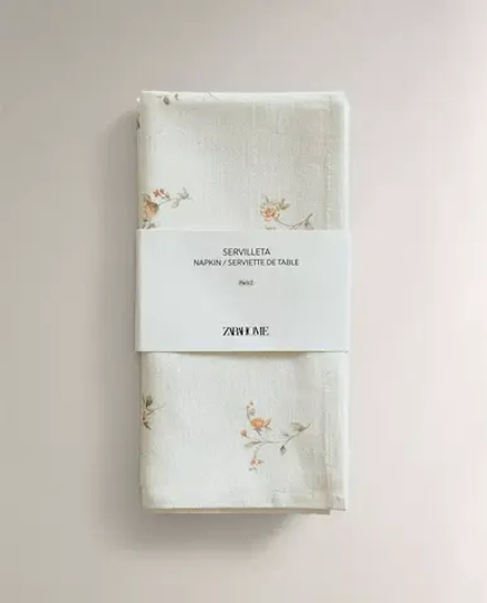 ZARA HOME САЛФЕТКА С МЕЛКИМ ЦВЕТОЧНЫМ ПРИНТОМ (НАБОР ИЗ 2 ШТ.), ЭКРЮ