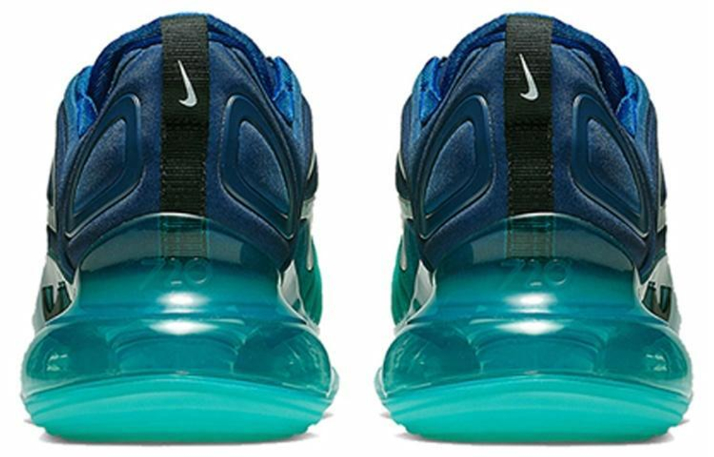 Кроссовки Nike Air Max 720