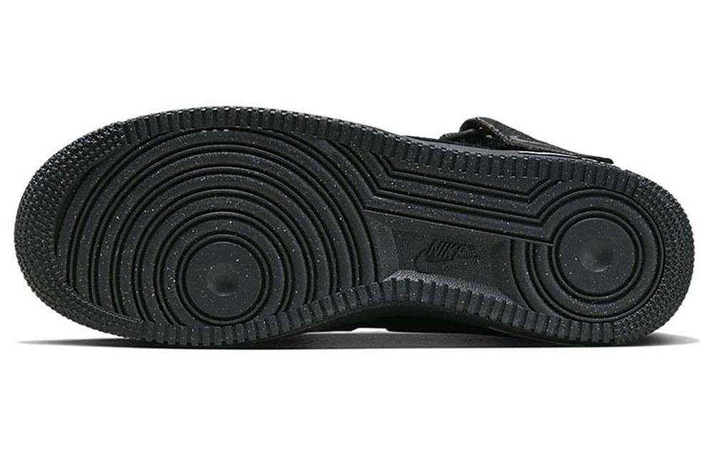 Кроссовки Nike Air Force 1 07 "Halloween"