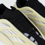кроссовки Adidas Yeezy 700 v3 Azael Wmns FW4980