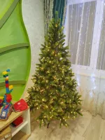 ель "Рождественская" с лампочками (встроенная гирлянда)