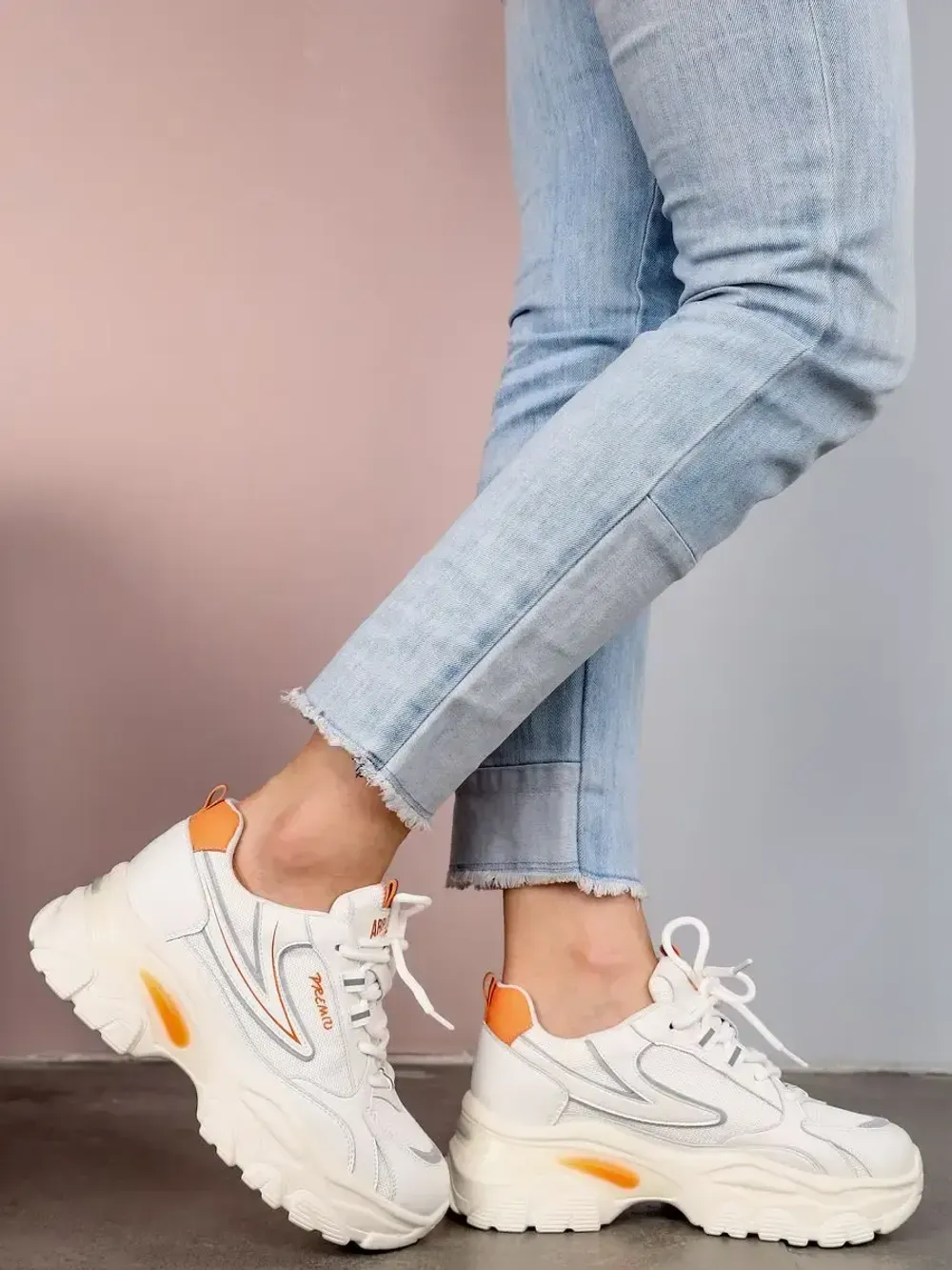 Кроссовки женские натуральная кожа