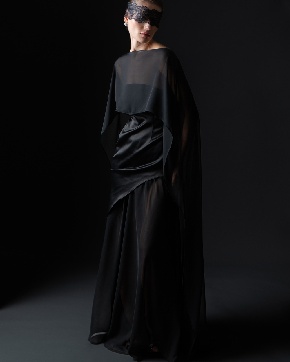 Платье Selene’s Silhouette