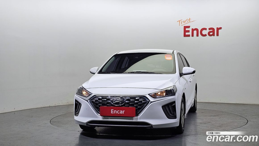 Hyundai The New Ionic Hybrid 1.6 HEV (10.2019)