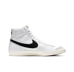 Кроссовки Nike Blazer Mid '77 Vintage 'White Black Beige' BQ6806-100