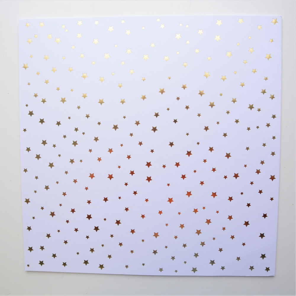 Лист односторонней бумаги с фольгированием, цвет белый, Золотые Звезды 30,5х30,5 см