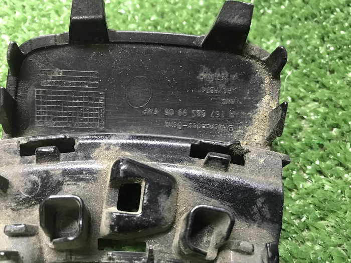 Заглушка буксир. крюка Mercedes GLS x167 19-23 AMG