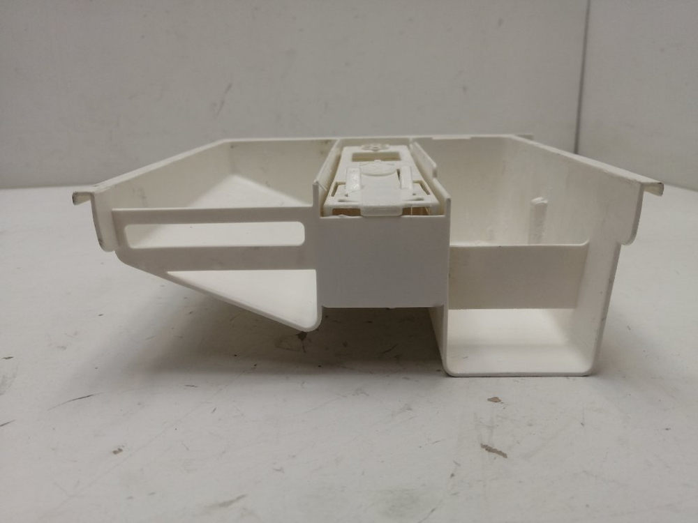 ZWS687 кт94 Дозатор порошка для стиральной машины Zanussi 110488600 б/у