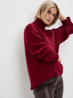 Бордовый свитер
