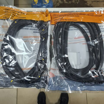 Ууплотнители дверного проёма на Лачетти Джентра задний комплект