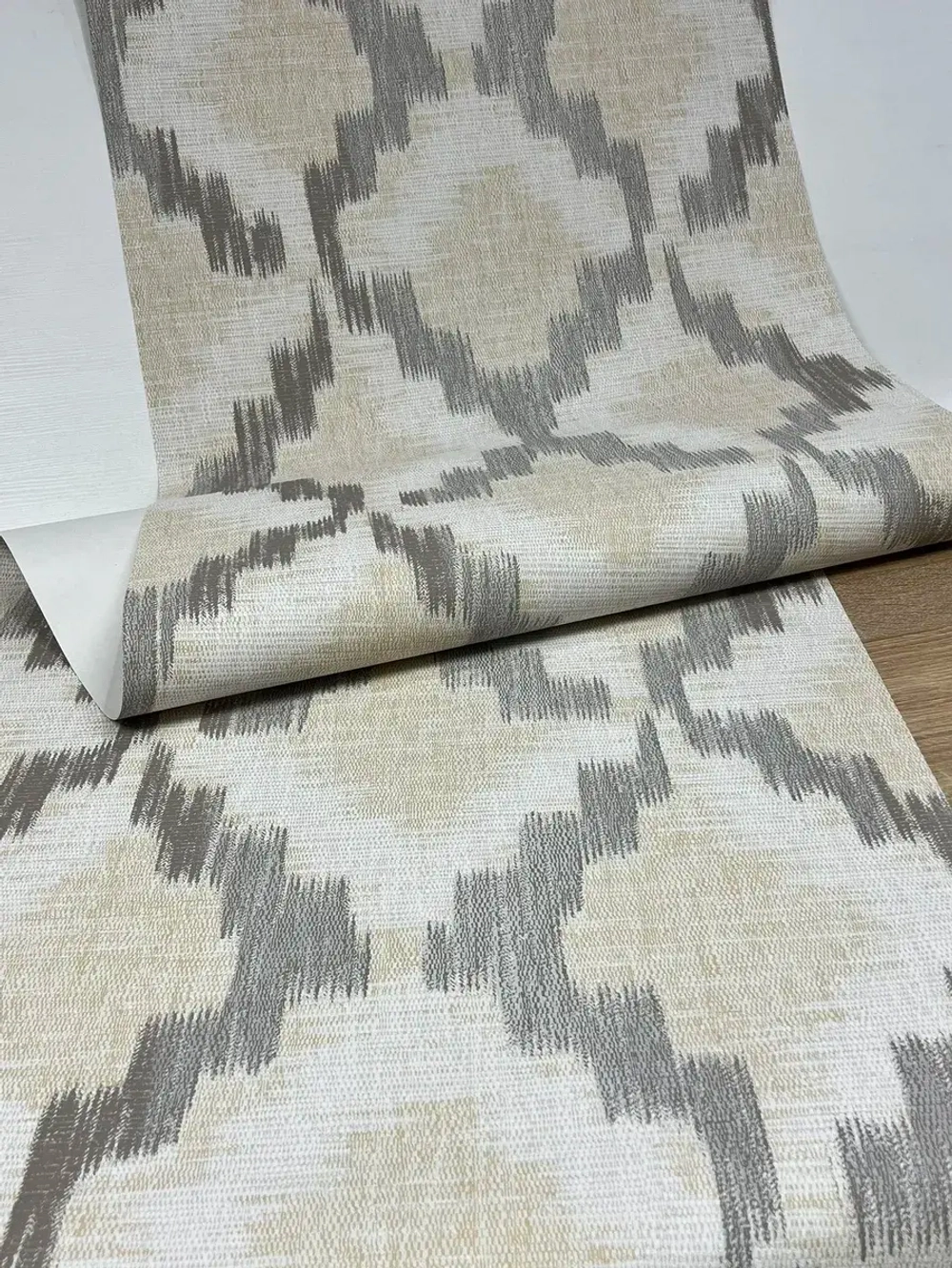 Обои флизелиновые BN 220601 Grounded Нидерланды