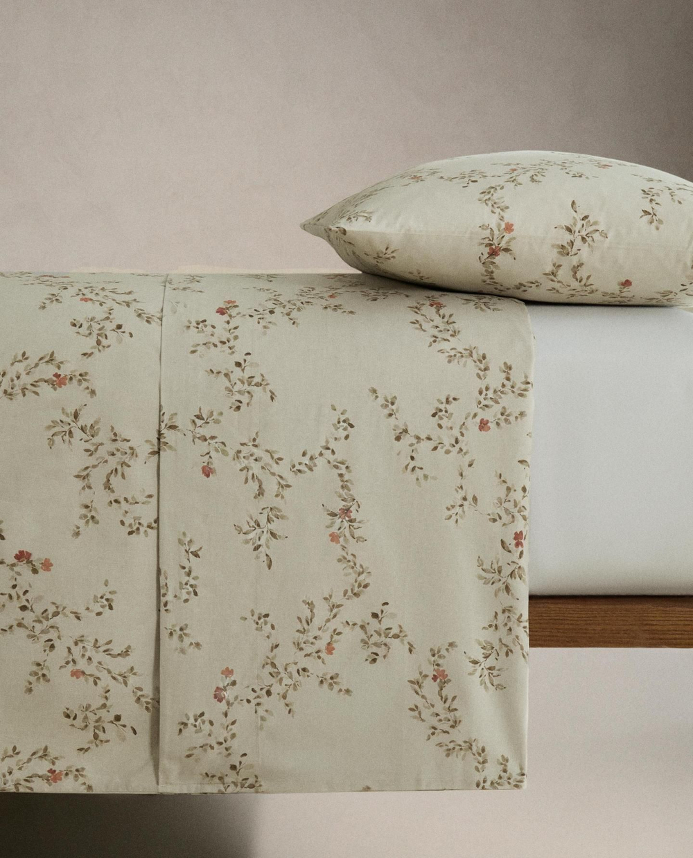 Zara Home - Простыня с принтом в виде листьев, зеленый, 160x280 см