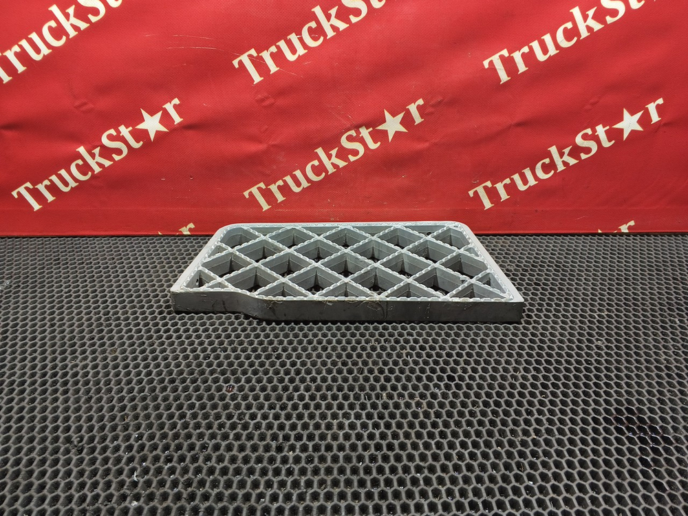 Ступенька подножки 2023г.