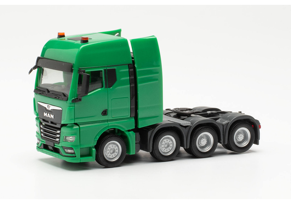 Тяжелый тягач MAN TGX GX с пневматической подвеской, зеленый