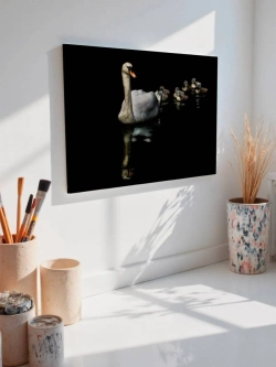 Картина на стену 40 X 50 Лебедь с детенышами