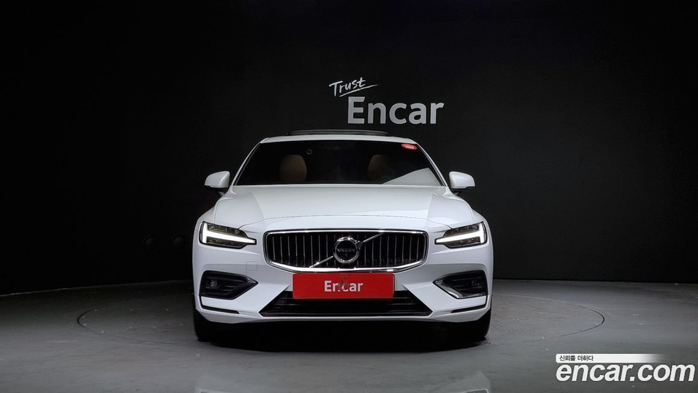 Volvo S60 3 Generation B5 Inscription (10.2021)