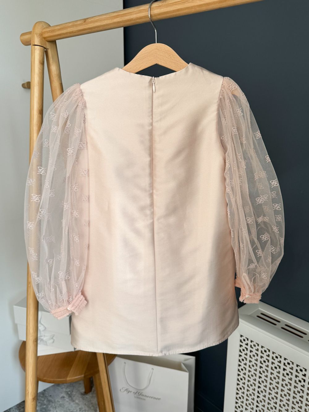 Атласное платье Fendi, 116