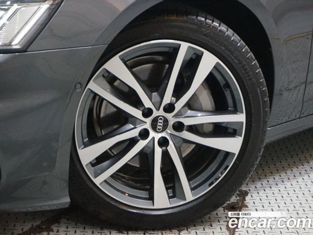 Audi A6 (C8) 45 TFSI Quattro Premium (08.2022)
