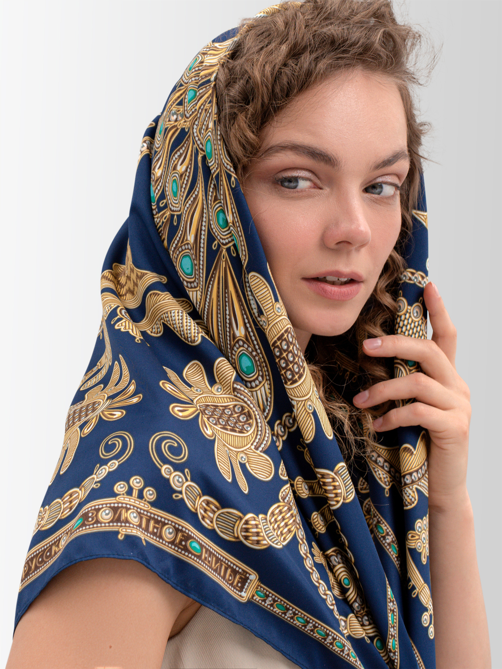 Платок «Русское золотное шитьё»