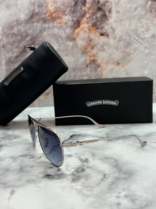 Солнечные очки Chrome Hearts