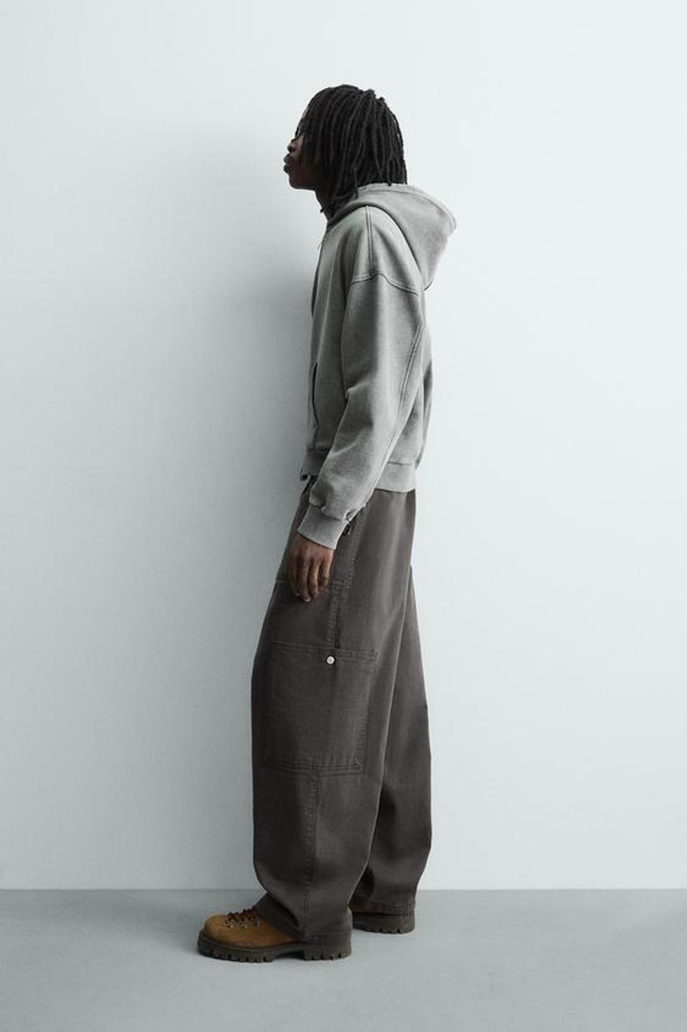 ZARA БРЮКИ С КАРМАНАМИ, ТЕМНО-СЕРЫЙ