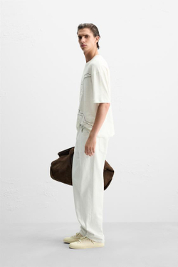 ZARA ФУТБОЛКА С КОНТРАСТНОЙ ВЫШИВКОЙ, БЕЛЫЙ