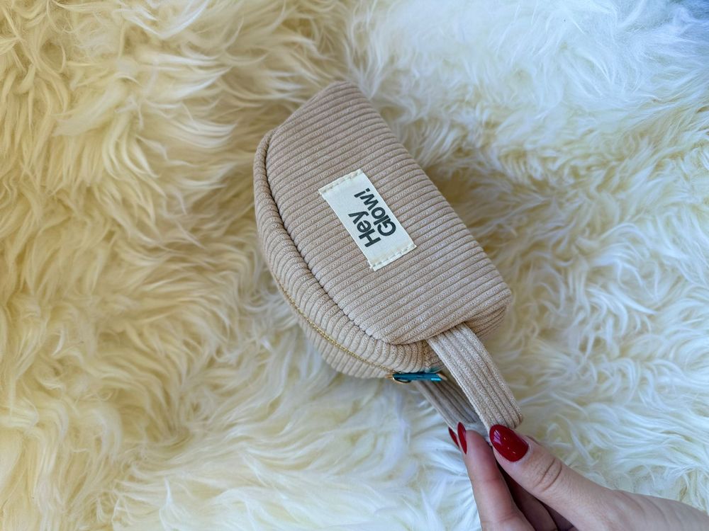 HEY GLOW Косметичка вельвет, велюр коричневый/молочный (мини )