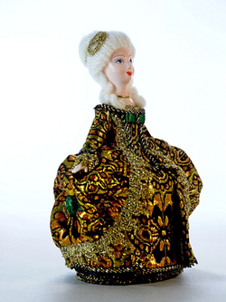 Кукла-шкатулка коллекционная Фрейлина 18 века