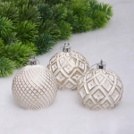 Новогодние шары VERSAILLES «Совершенство» 8 см (набор 3 шт), Белый/шампань