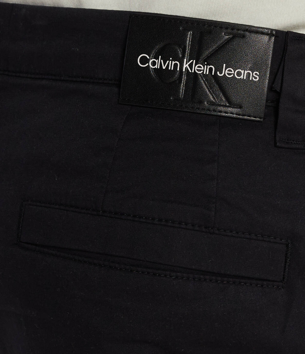 Шорты CALVIN KLEIN JEANS - черный(J30J325139)