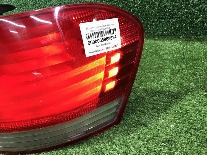 Фонарь правый BMW 1er Е82 (2007-2011)
