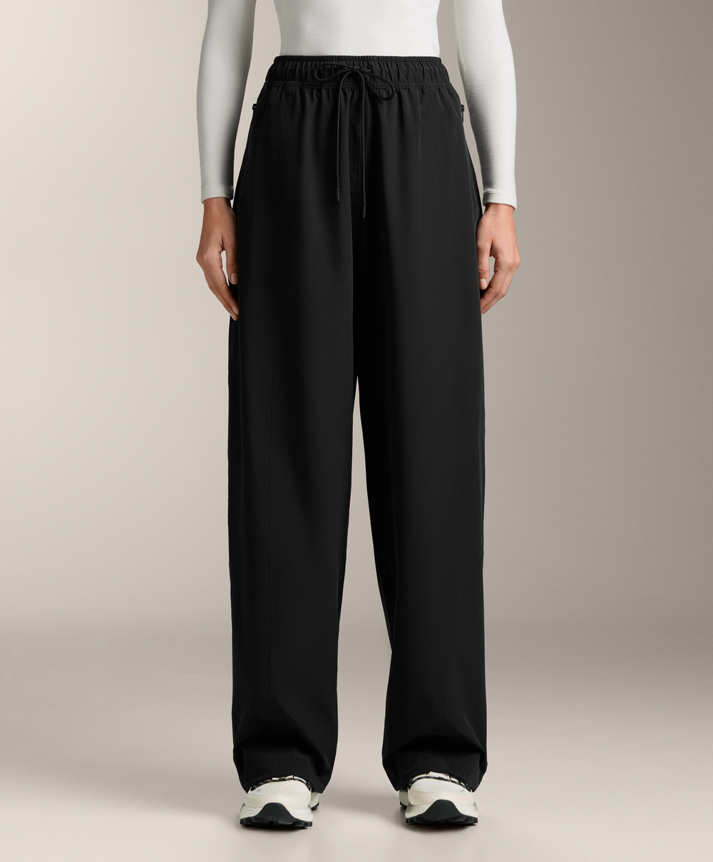 OYSHO Водонепроницаемые брюки прямого кроя, черный