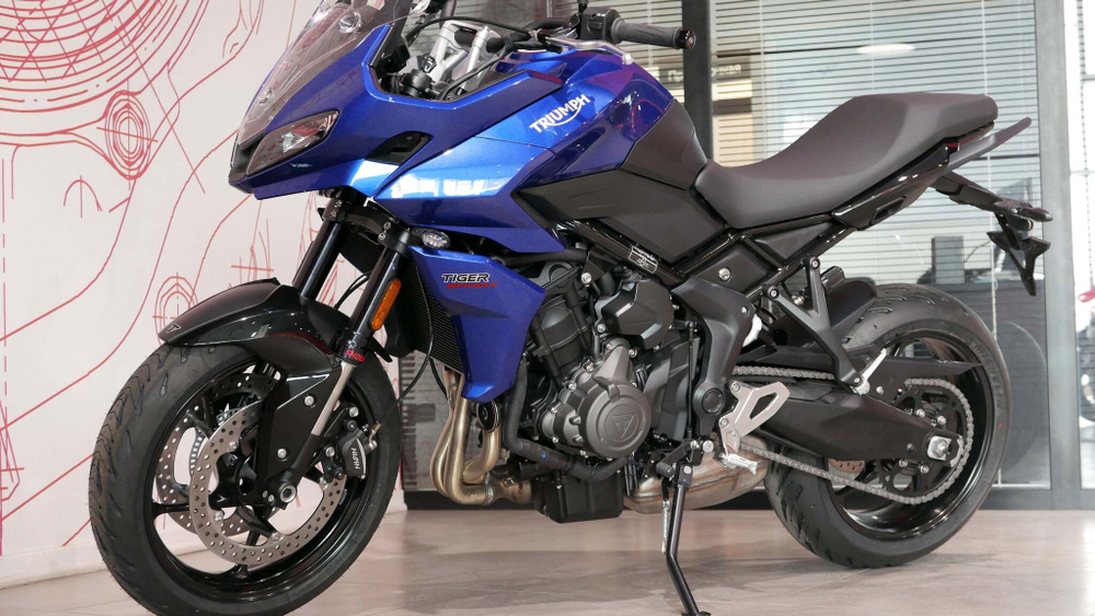 Triumph Tiger Sport 660 синий