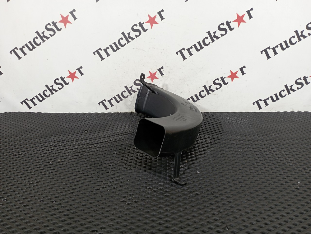 Воздуховод отопителя