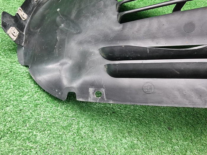 Подкрылок передний левый Mercedes GLE V167 (18-24)