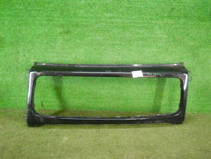 Накладка решетки радиатора Mercedes G W463 (2018-н.в.)