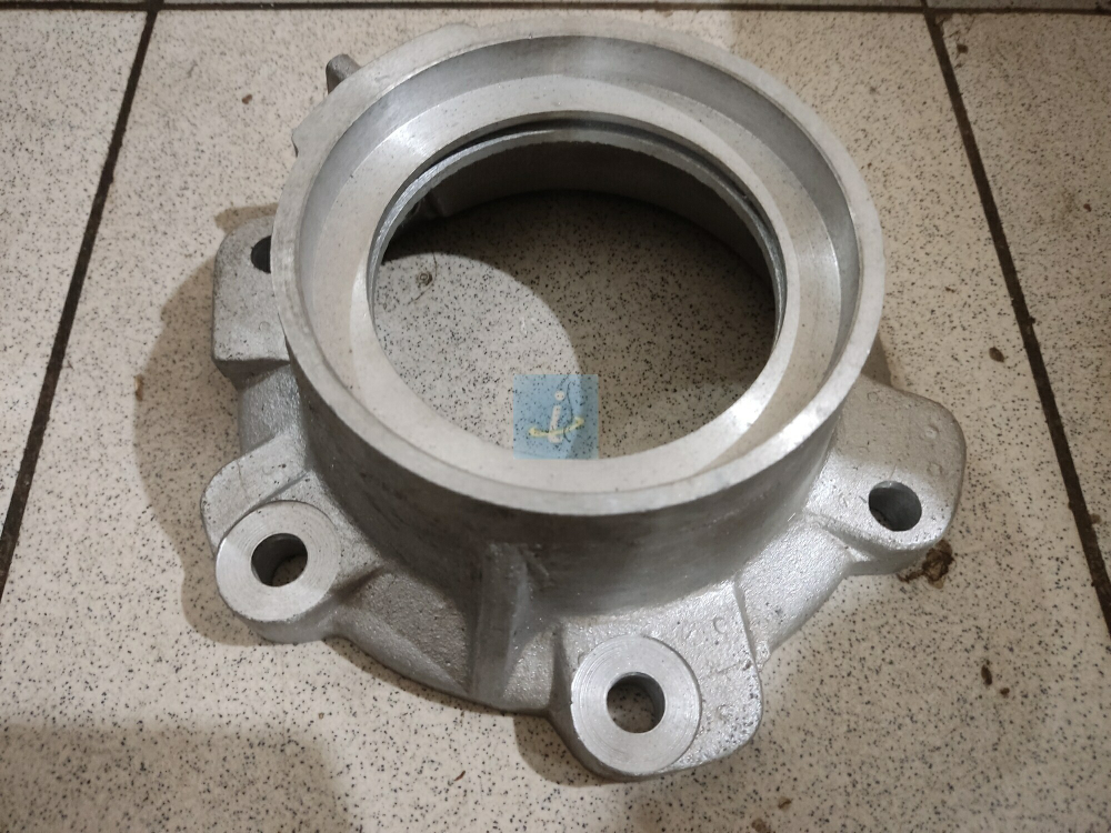 Крышка выходного вала (под электр. датчик) 202-1721205-41