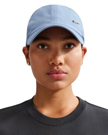 Теннисная кепка Nike Dri-Fit Club Unstructured Metal Swoosh - blue/metallic gold